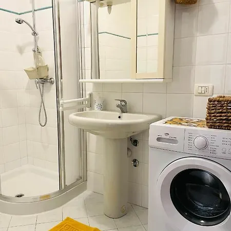 Giallo Пескьера-дель-Гарда